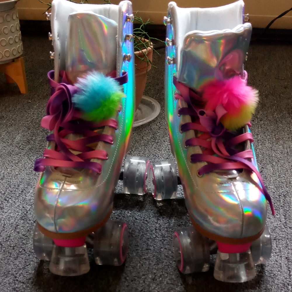 Iridescent roller skates